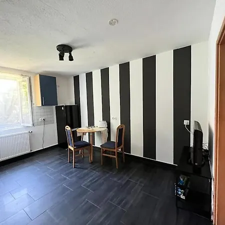 Jennis Bi-bi 2 Bedrooms * 비트그하임-비징엔